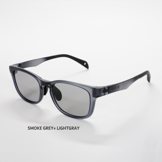 Niho NH-101 COL.2 / ウェリントン型 偏光サングラス(スモークグレーフレームxライトグレーレンズ)