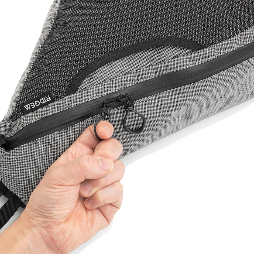 RIDGE / Sash Pack