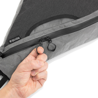 RIDGE / Sash Pack