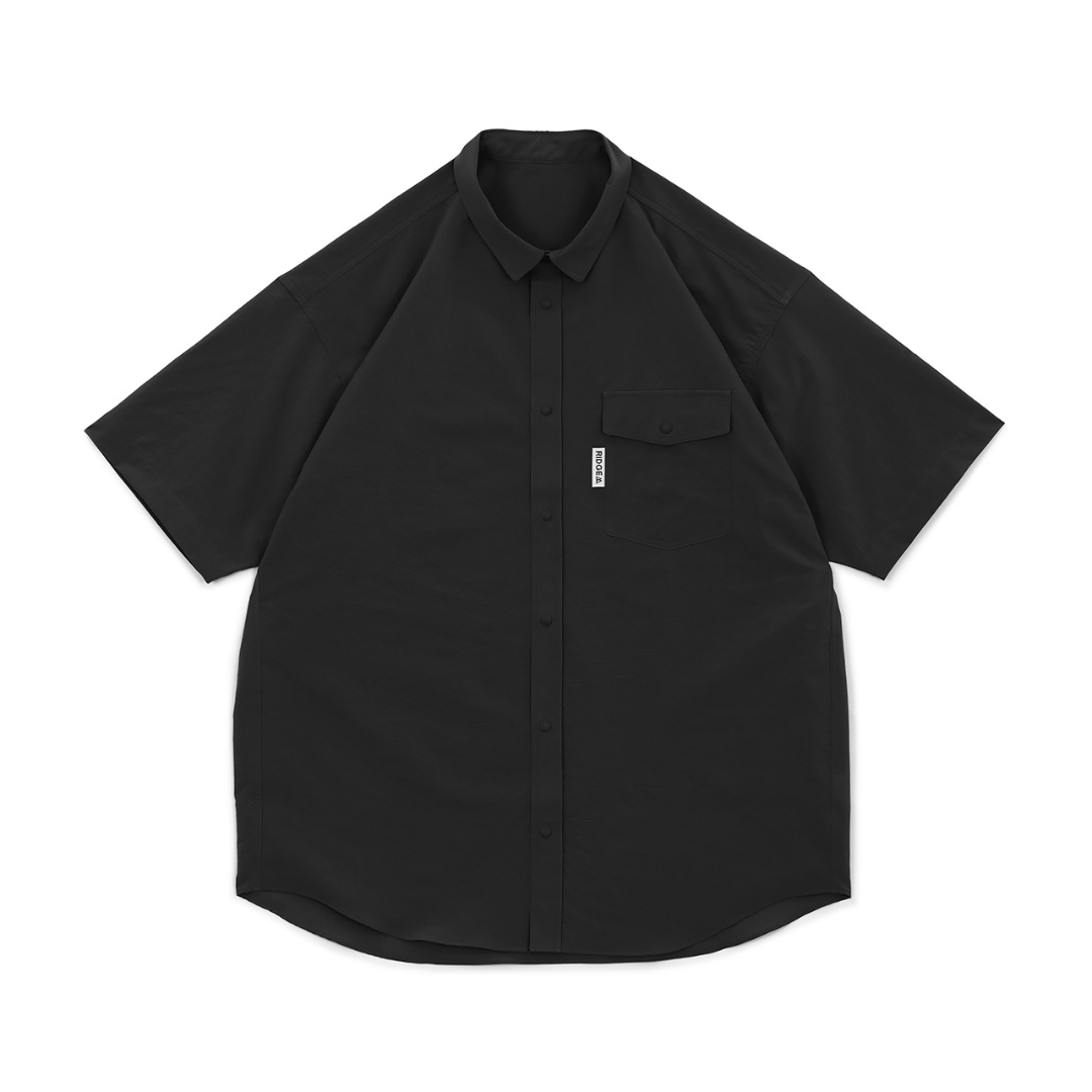 Men Basic Short Sleeve Shirt
