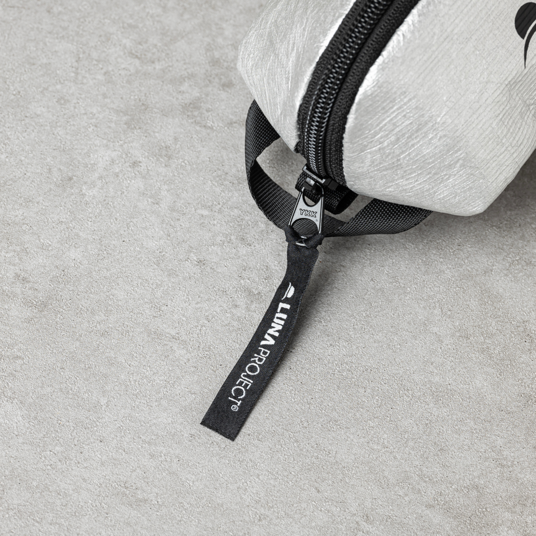 Luna Project Tyvek Zipper Pouch / ルナプロジェクト　タイベック　ジッパー　ポーチ