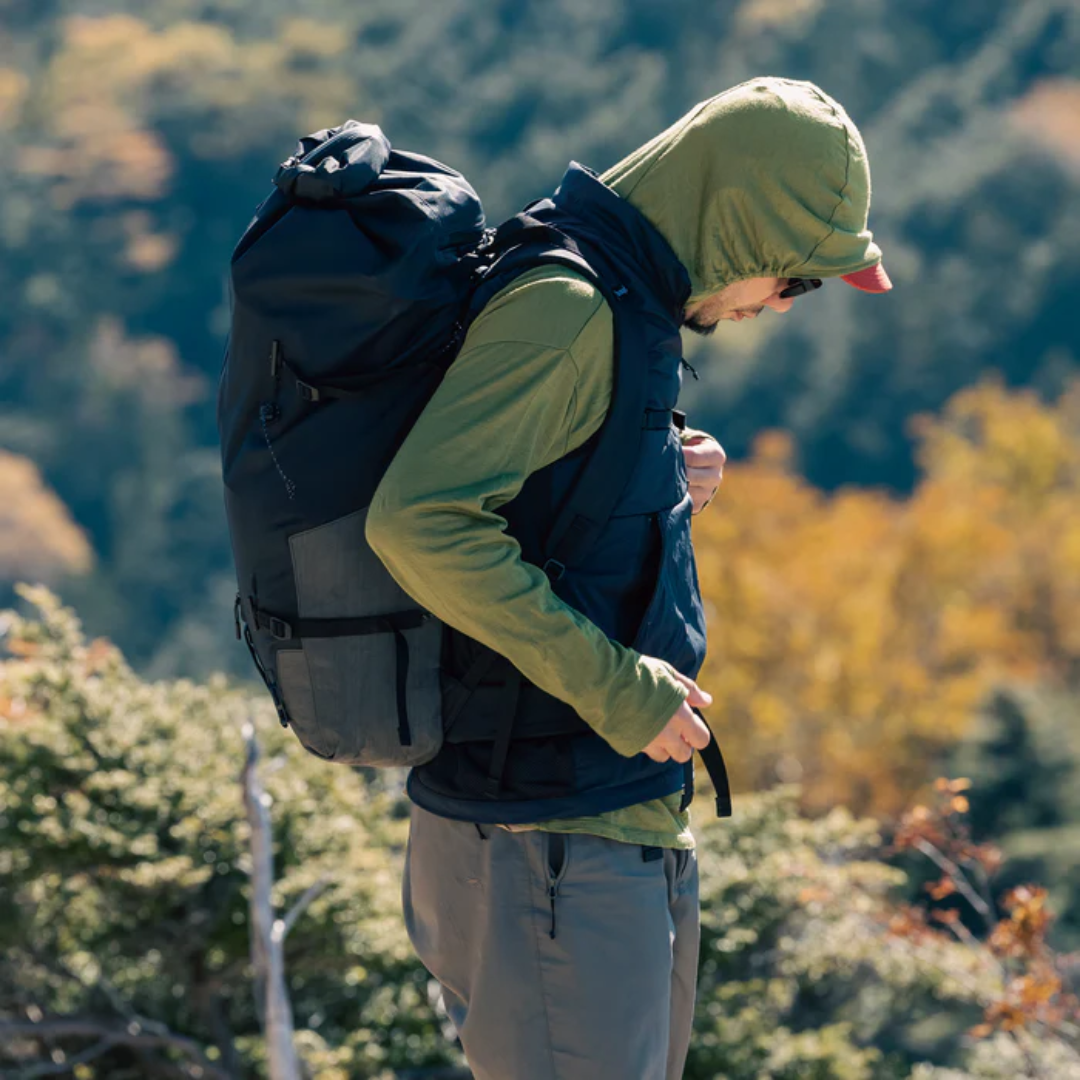 STATIC / Adrift Vest With Shell