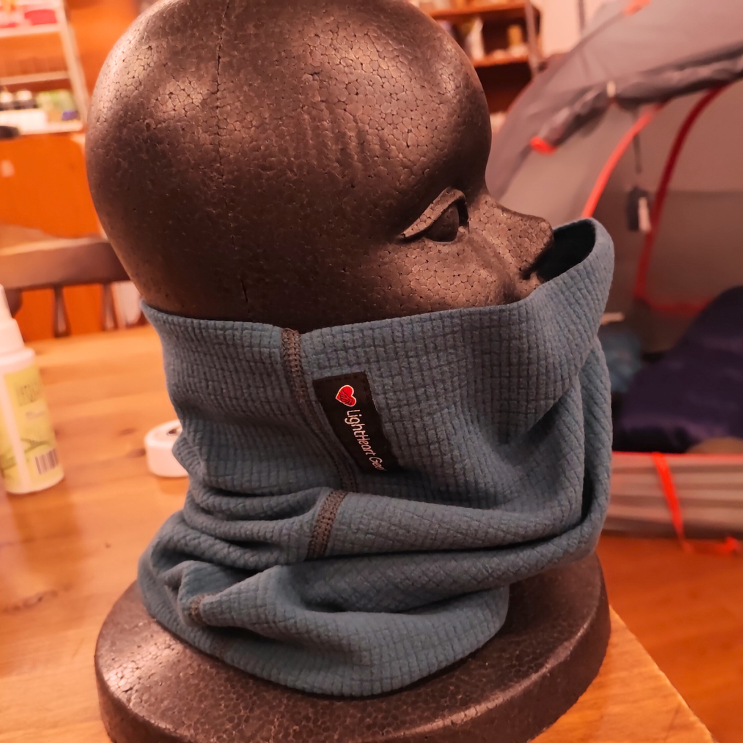 LightHeart Gear Microgrid Fleece Neck Gaiter / ライトハートギア　マイクログリッドフリース　ネックゲイター
