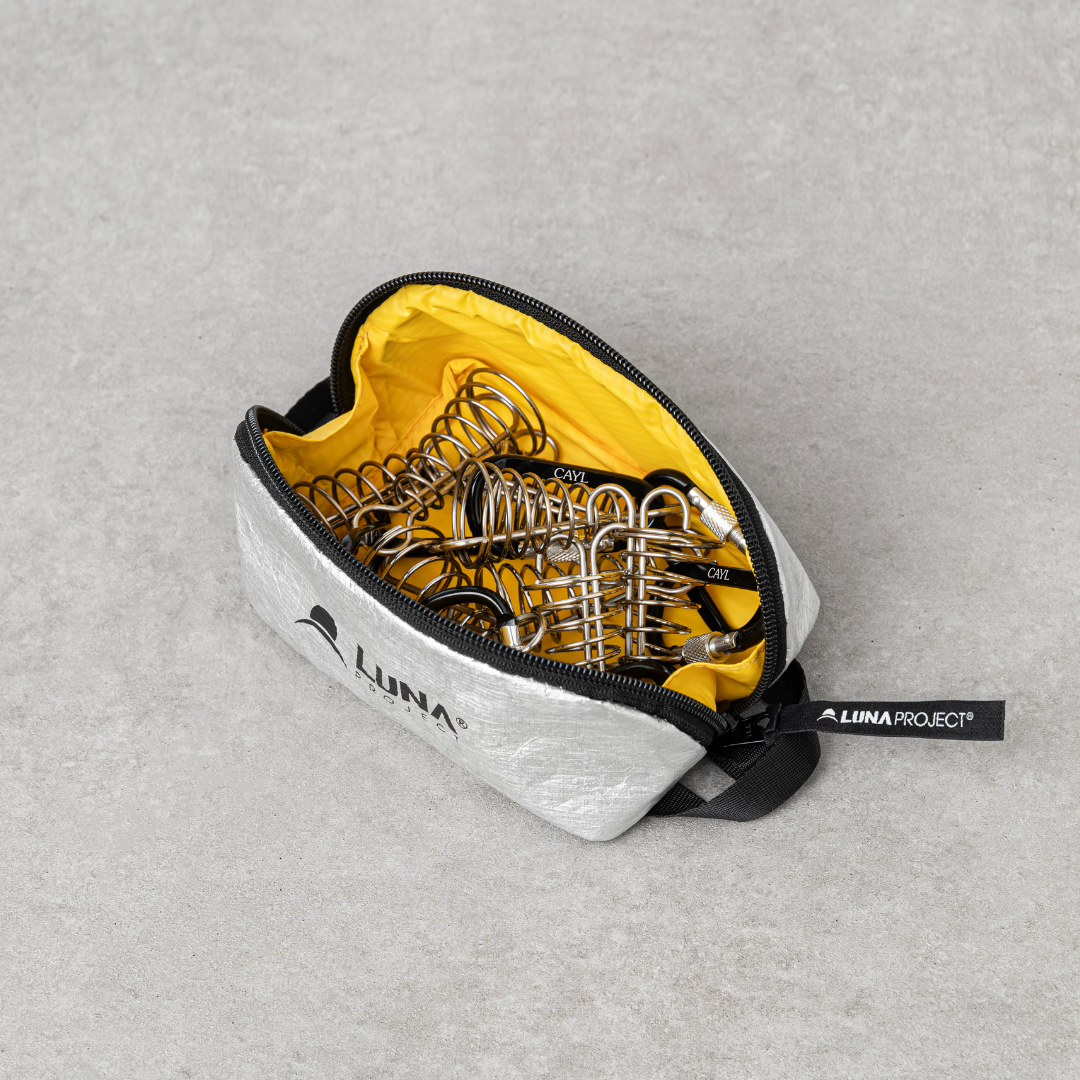 Luna Project Tyvek Zipper Pouch / ルナプロジェクト　タイベック　ジッパー　ポーチ